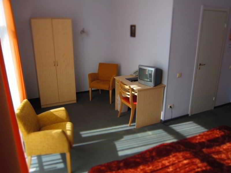 Hotel Vilmaja Riga Dış mekan fotoğraf