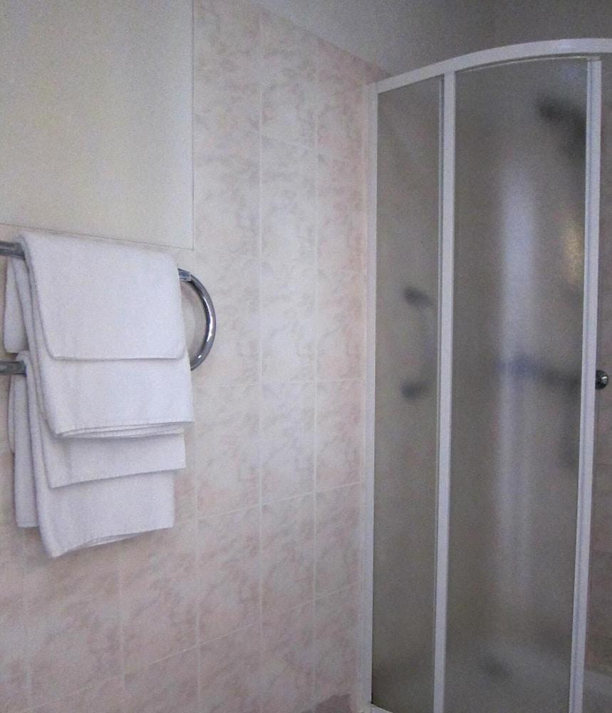 Hotel Vilmaja Riga Dış mekan fotoğraf